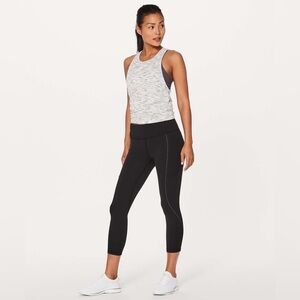 NWT Lululemon Extra Mile Crop